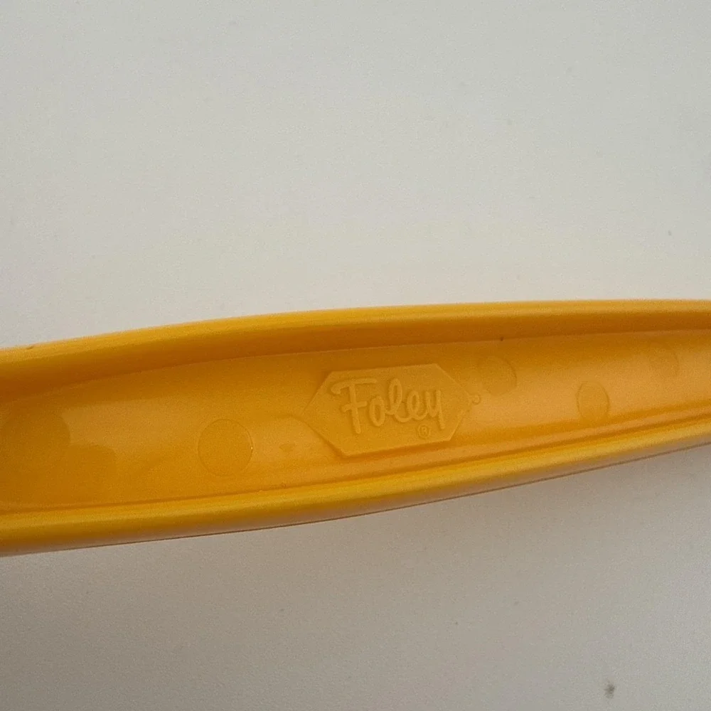 Vintage‎ Foley Yellow Gold Nylon 11